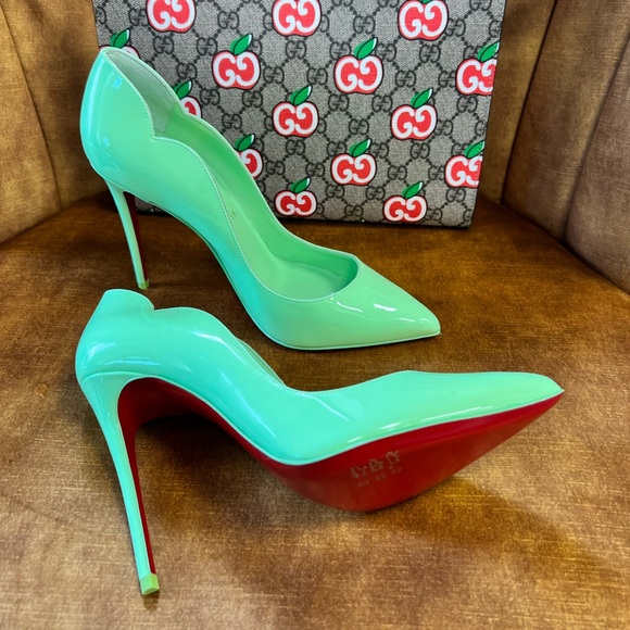 Christian Louboutin Hot Chick 100MM - Picture 1 of 8